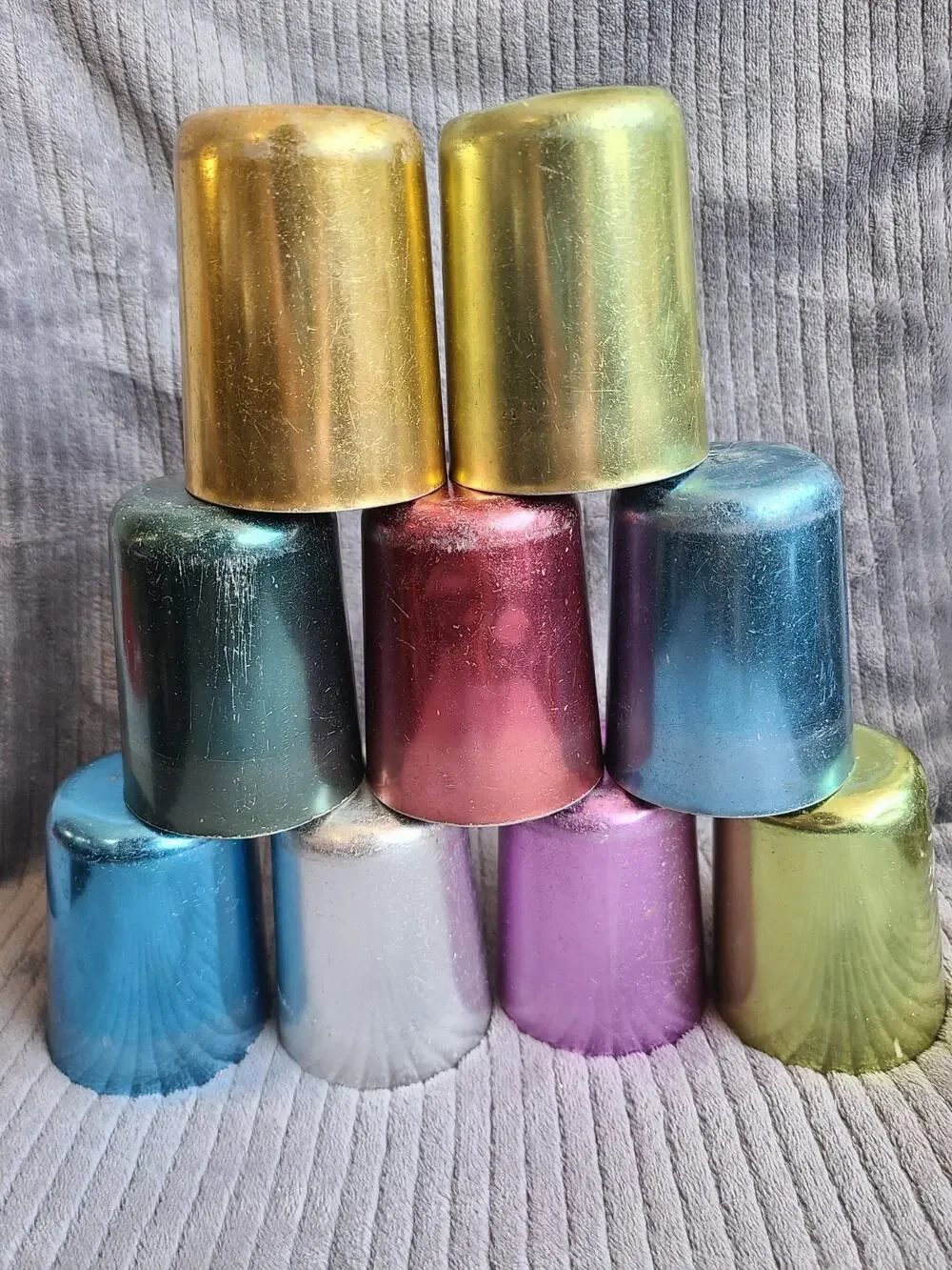 Lot of 9 vintage MCM colorful retro Bascal aluminum metal 3.5